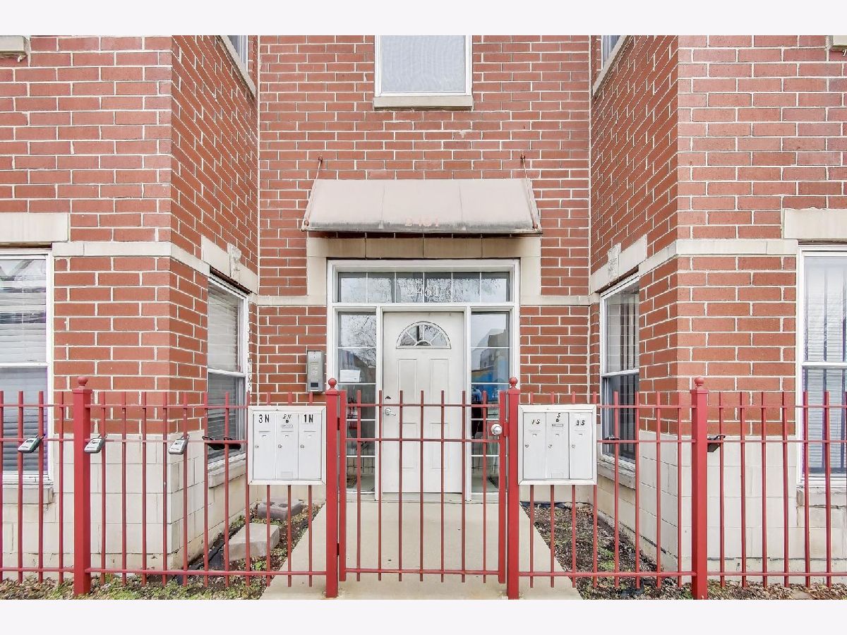  Sold Chicago Illinois, 2451 Western