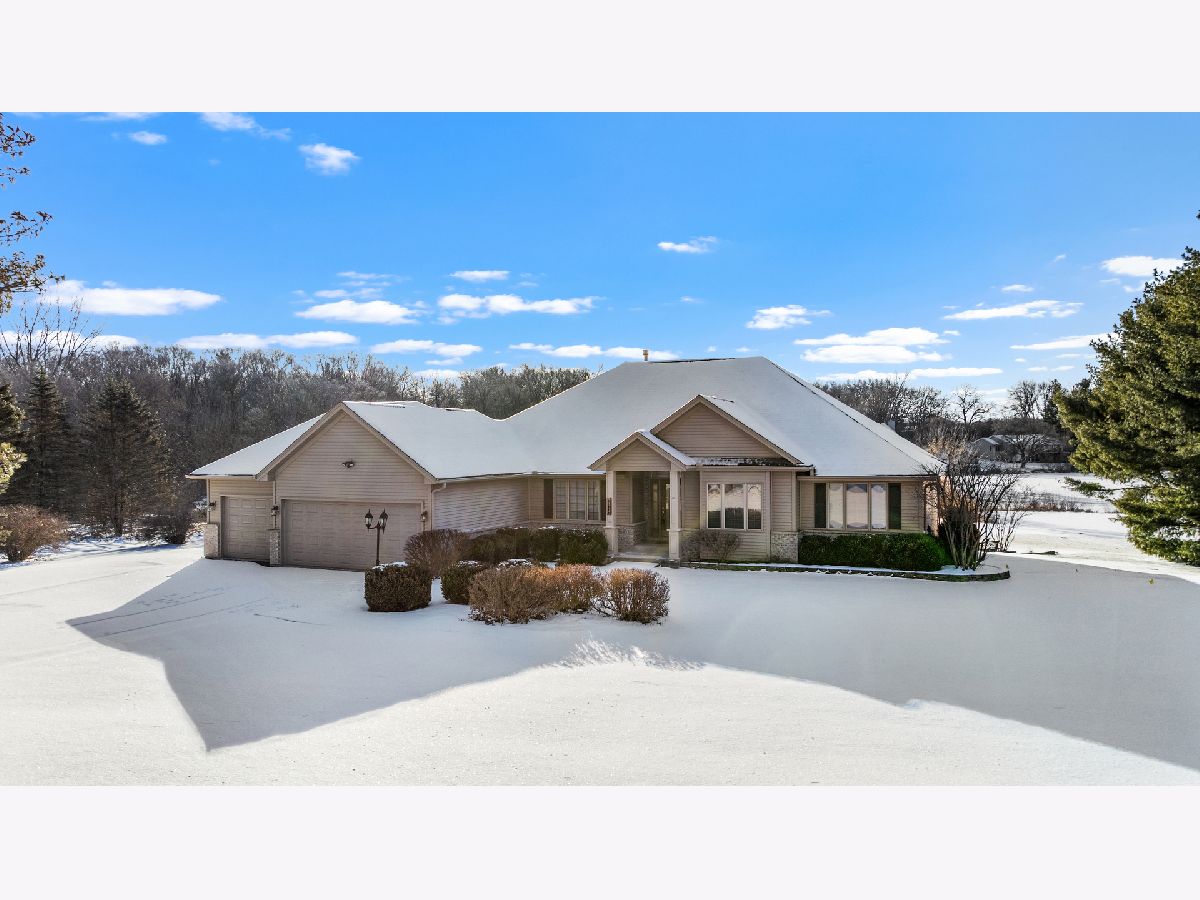  For Sale Roscoe Illinois, 8317 Snaresbrook Road