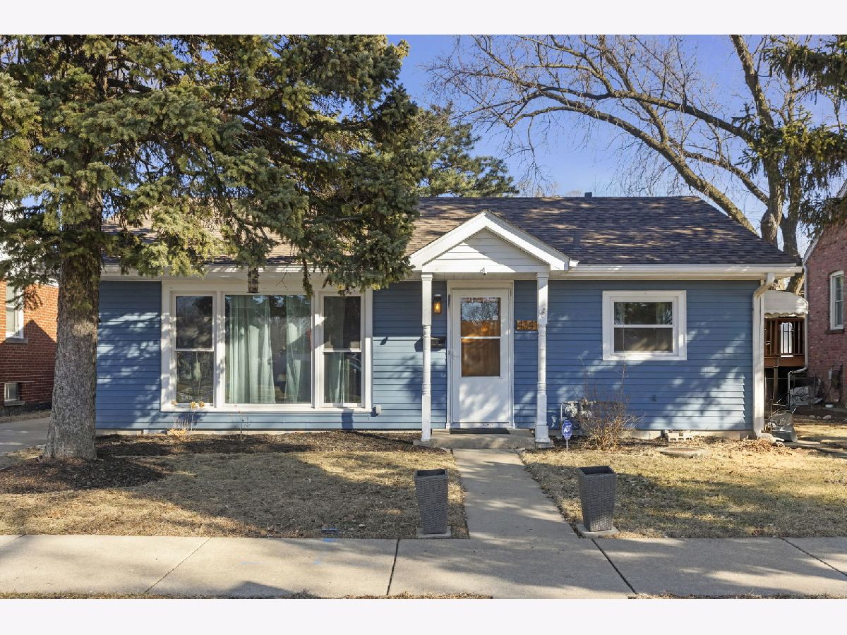  For Sale Brookfield Illinois, 4341 Madison Avenue