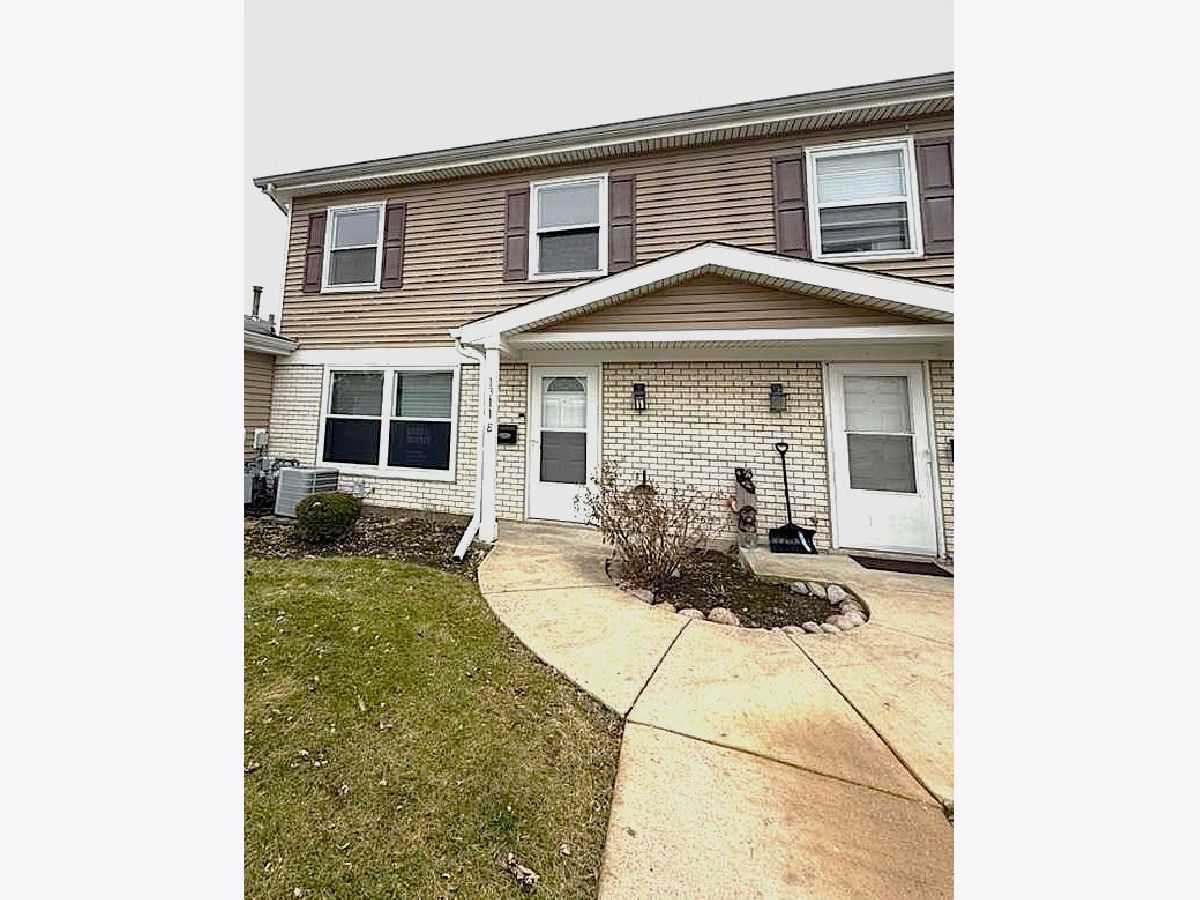  For Rent Hanover Park Illinois, 1311 Kingsbury