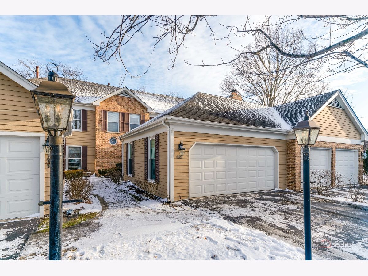  For Sale Lincolnshire Illinois, 127 Camden Court