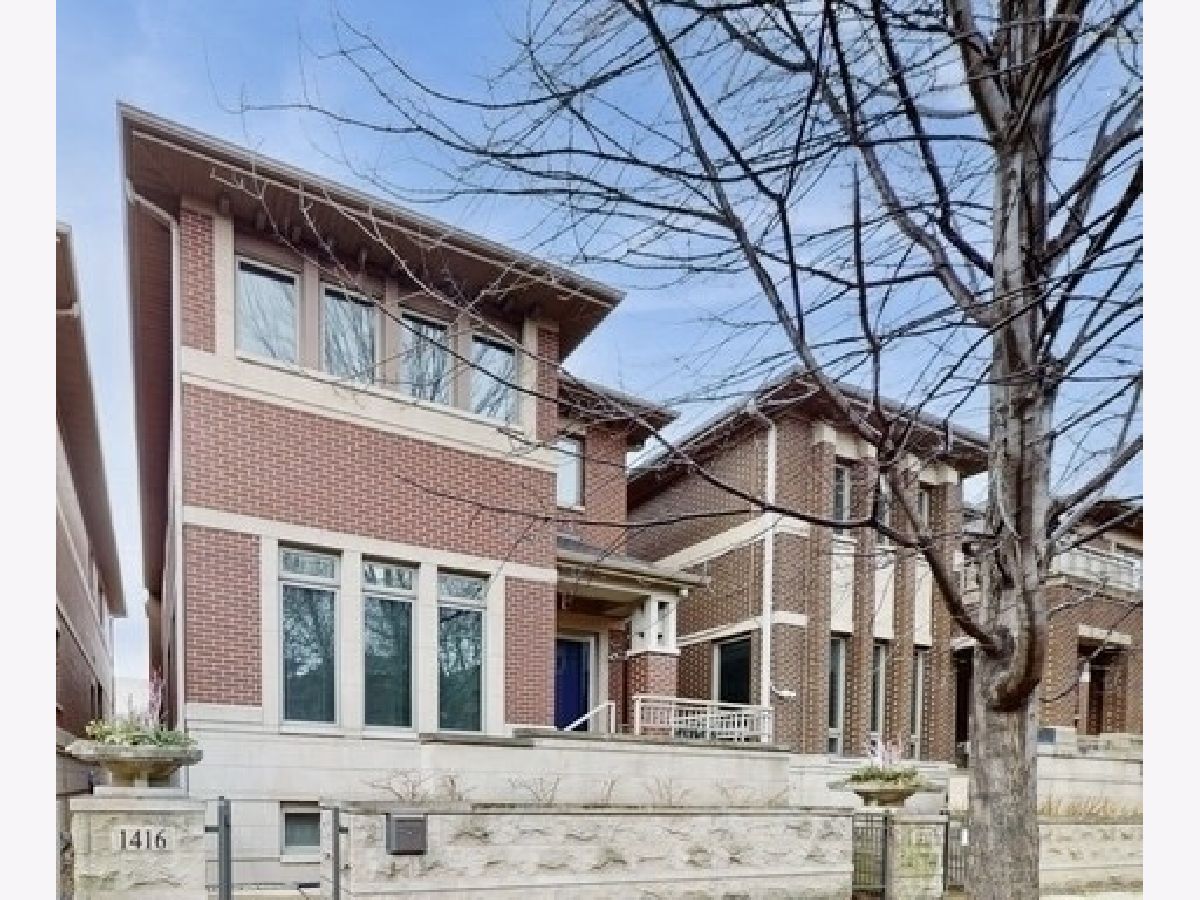 Condos & Townhomes & Homes For Sale University Village Chicago Illinois, 1416 Emerald Avenue