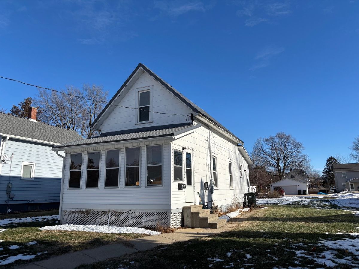  Sold Sterling Illinois, 1408 3rd