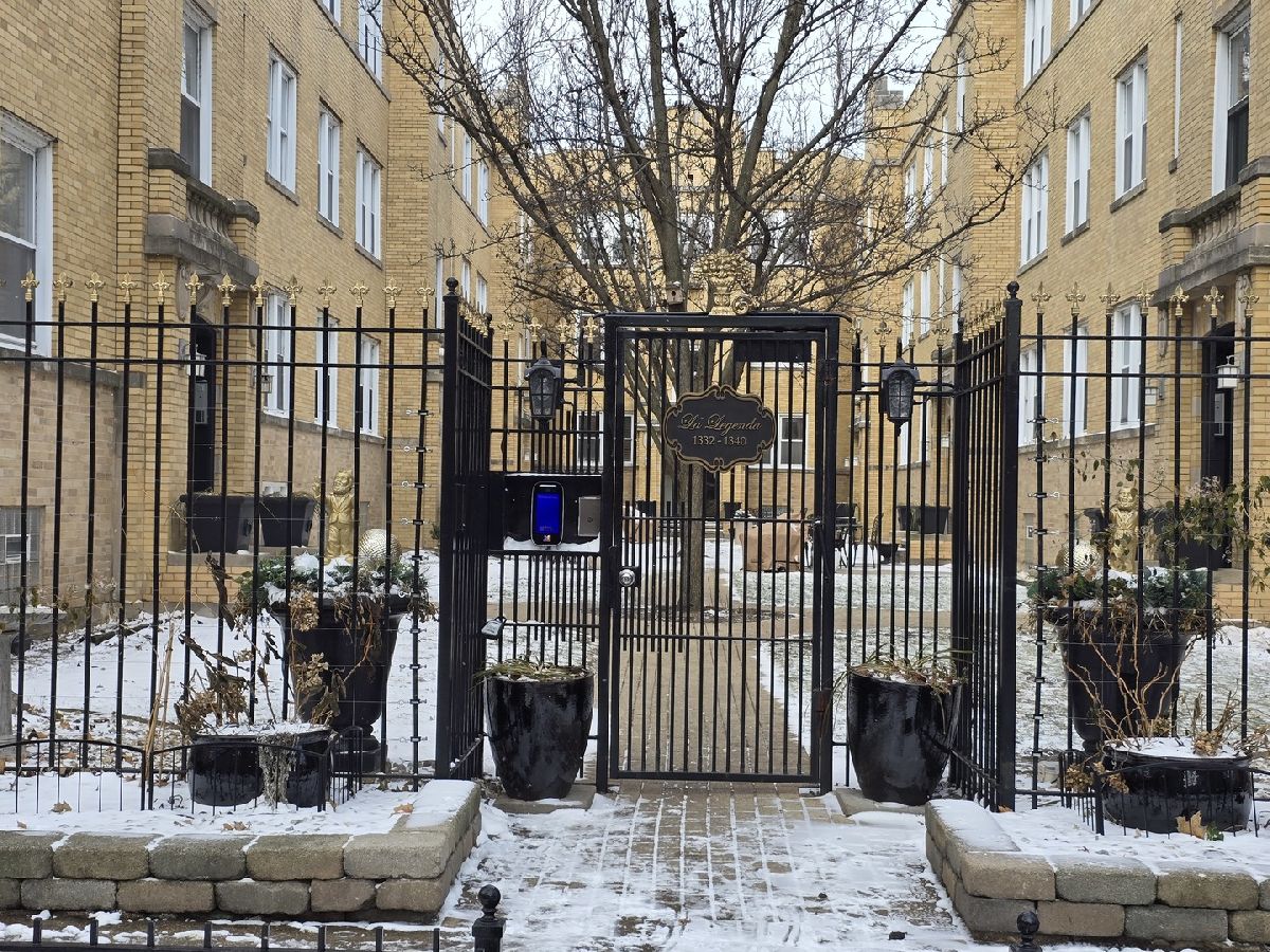  For Sale Chicago Illinois