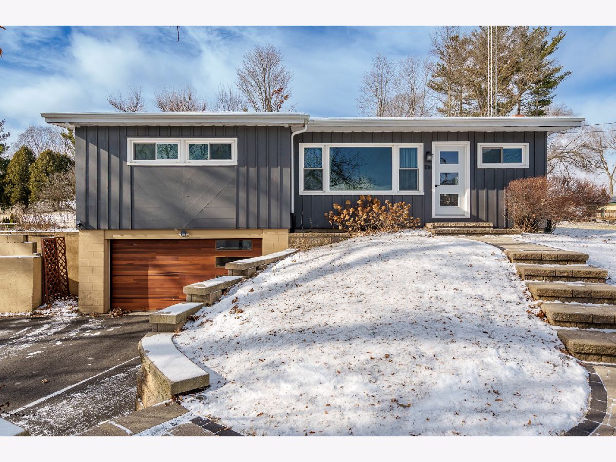  Sold Oregon Illinois, 106 Mix