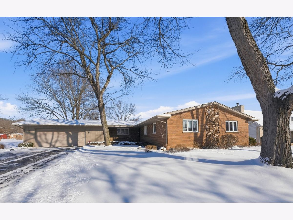  For Sale Crete Illinois, 2026 Maple Street