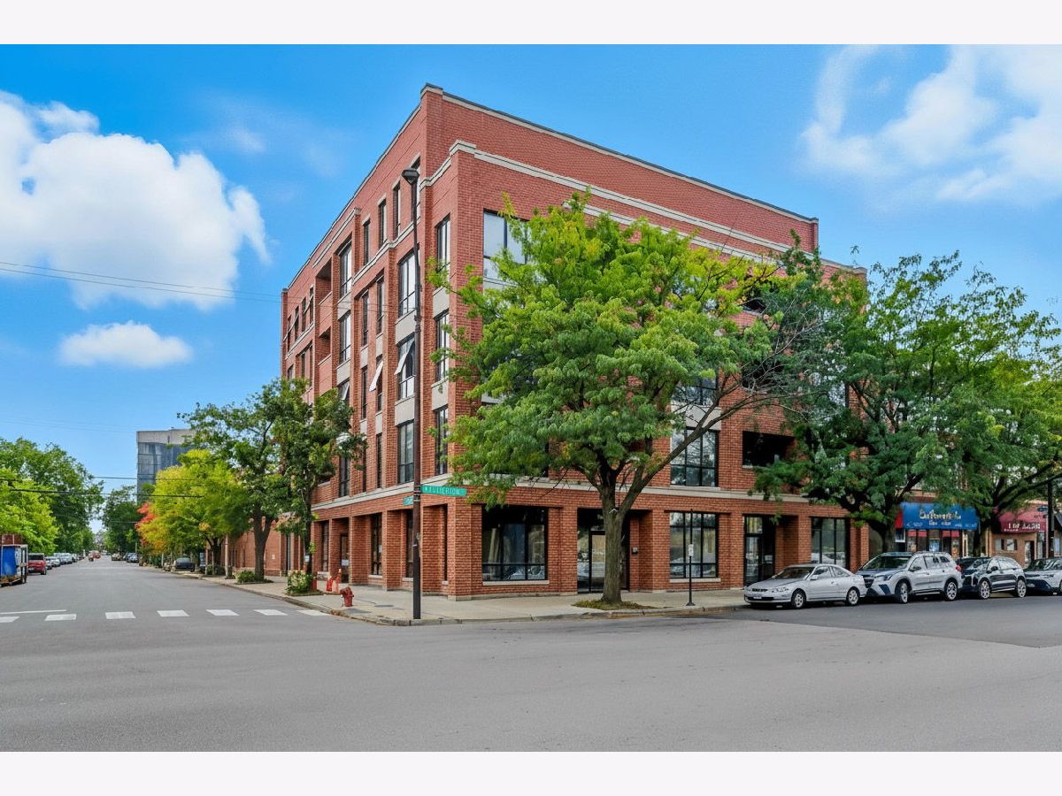  Rented Chicago Illinois, 2354 Washtenaw