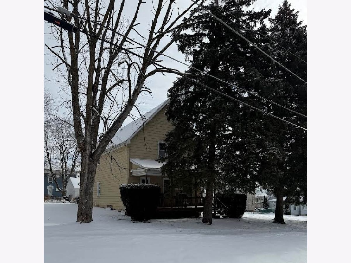  For Sale Harvard Illinois, 201 Lincoln Street