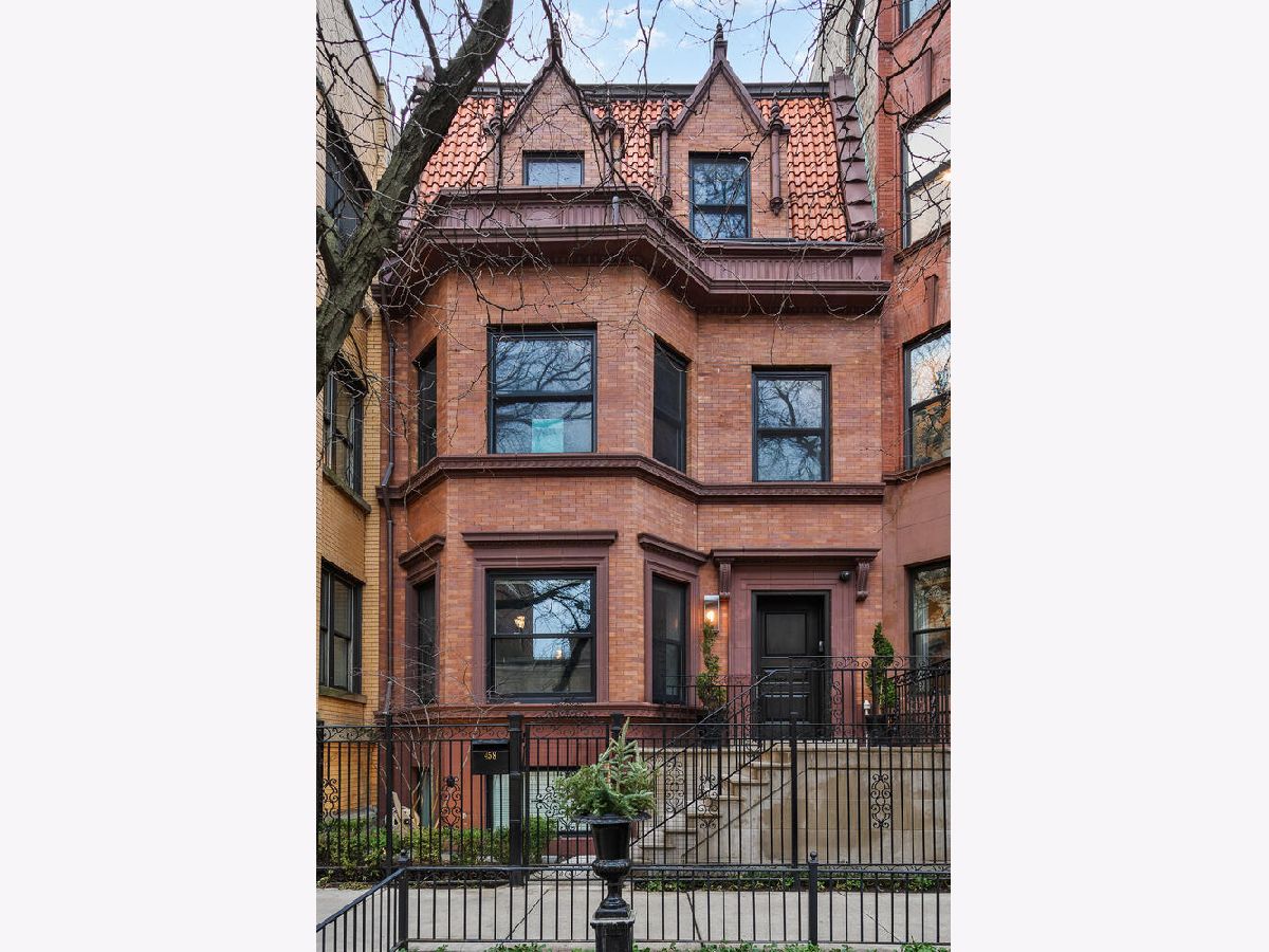  For Sale Chicago Illinois, 458 Deming Place