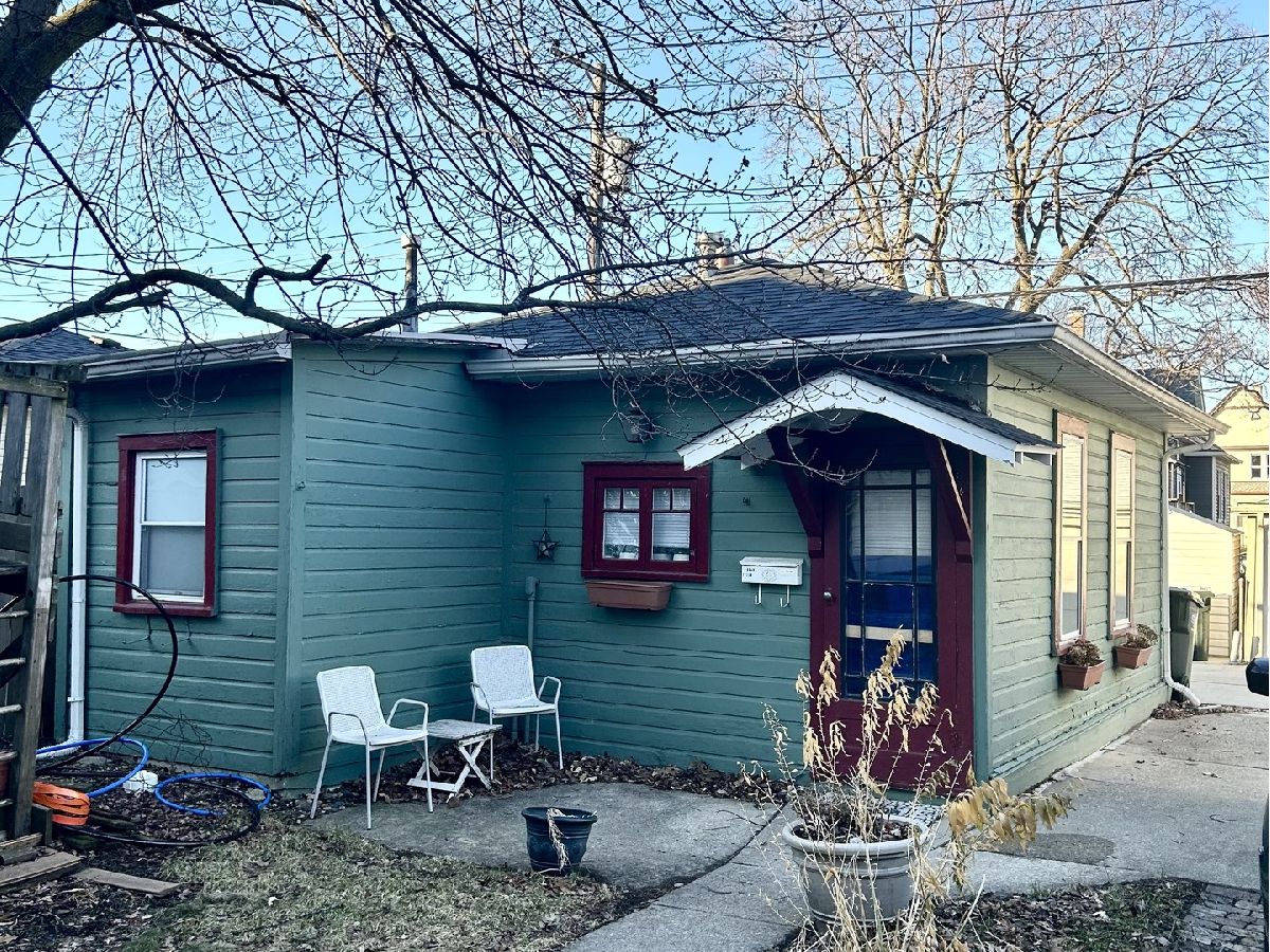  For Rent Forest Park Illinois, 7723 Adams