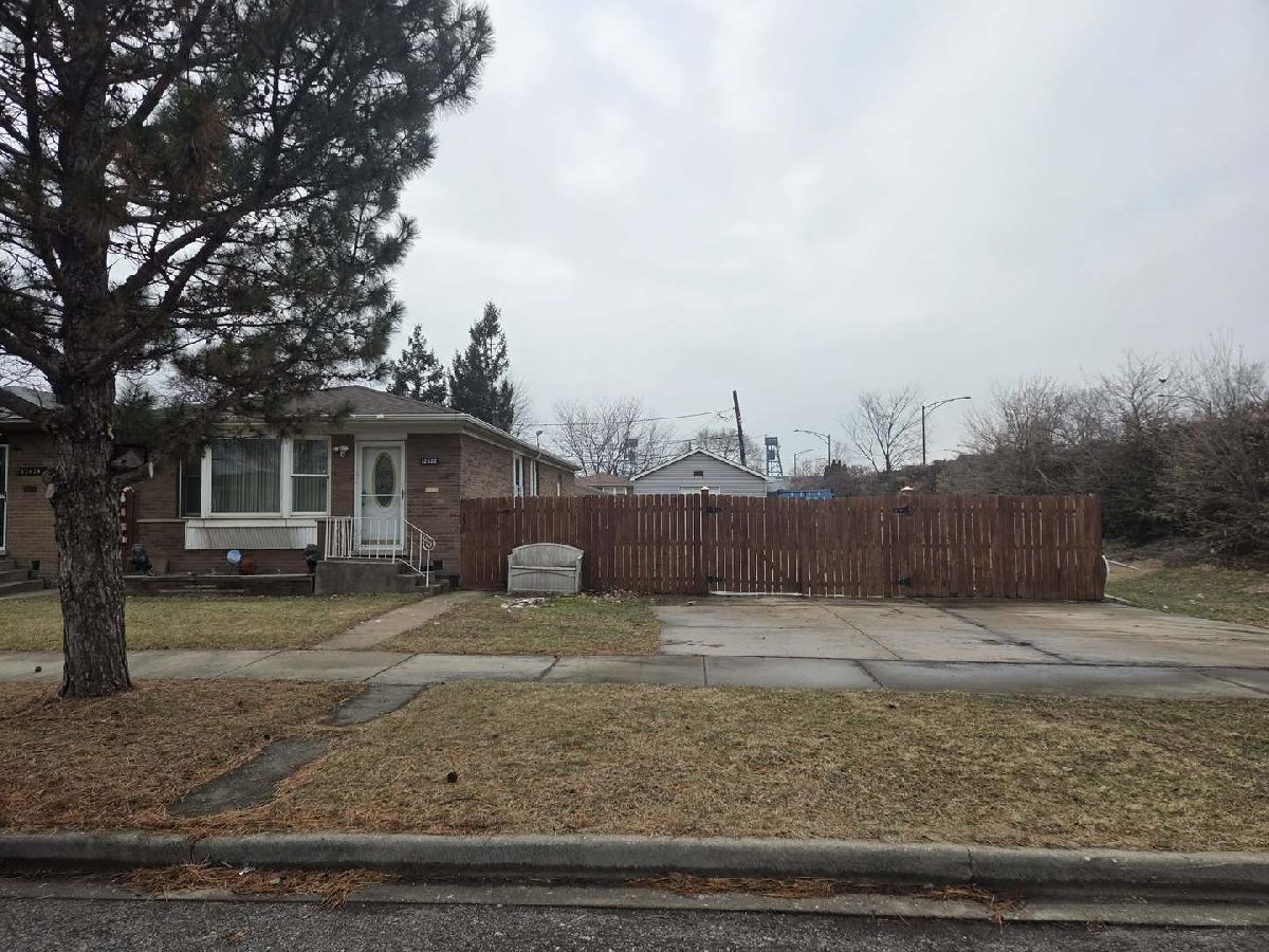  For Sale Chicago Illinois, 12622 Marquette Avenue
