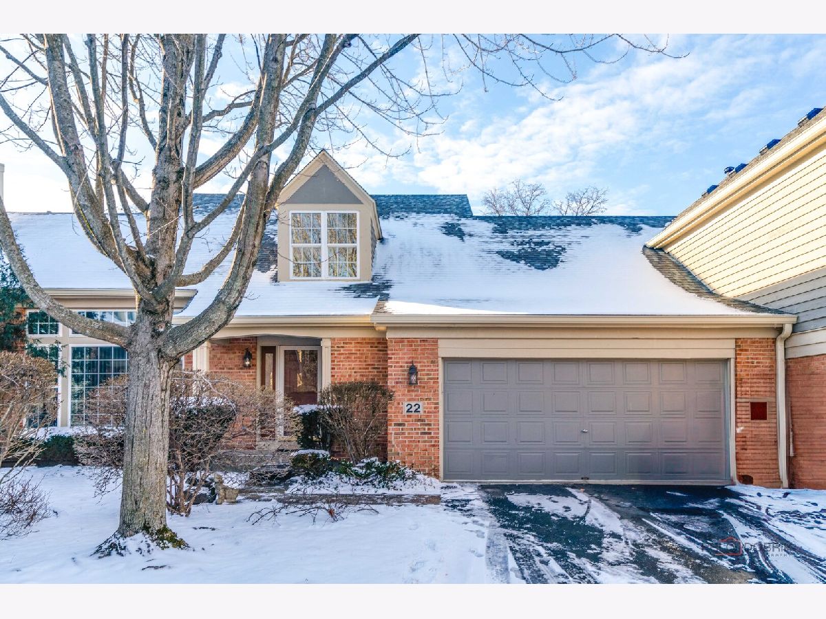  For Sale Lincolnshire Illinois, 22 Ashford Court
