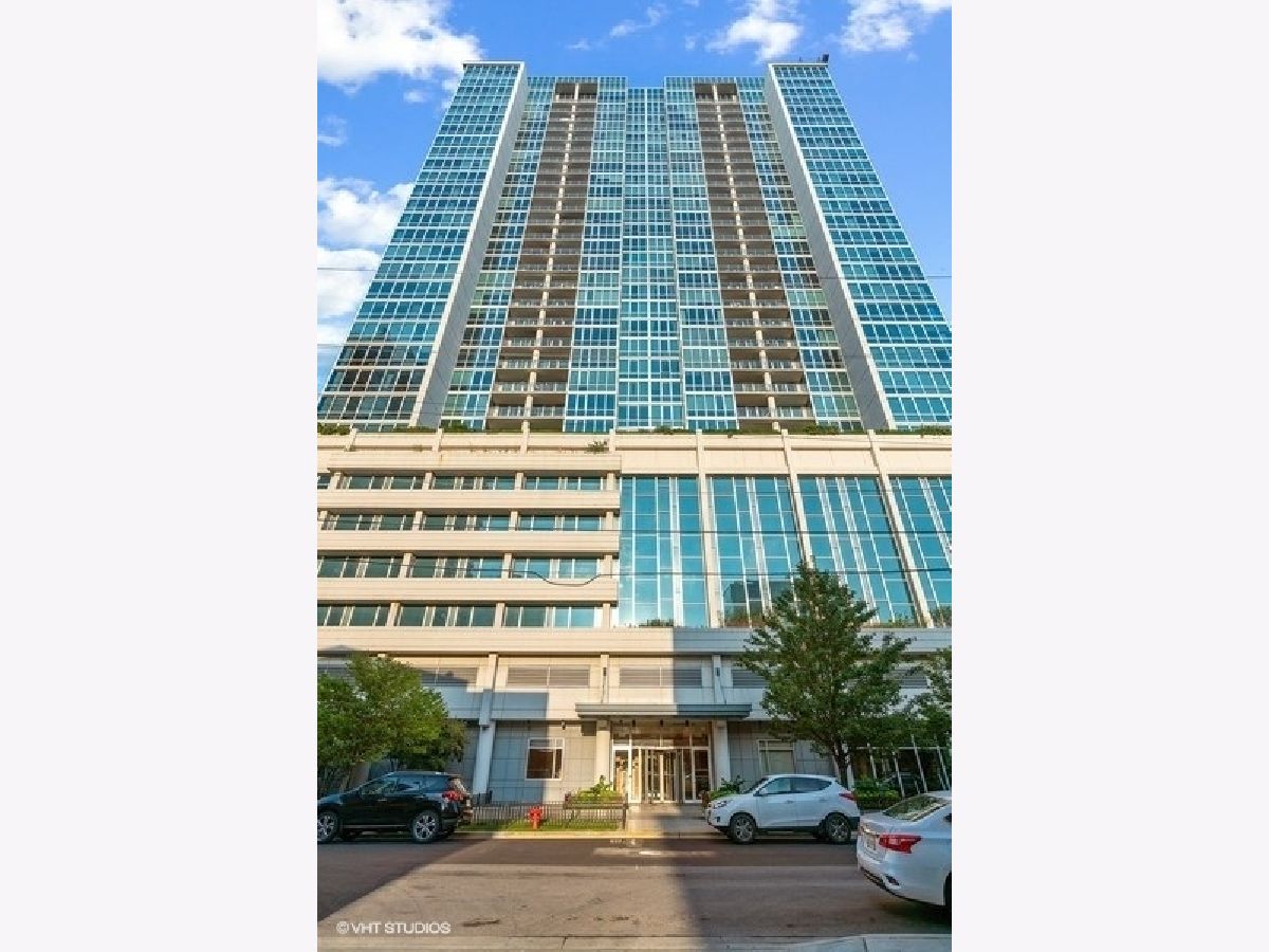  Rented Chicago Illinois, 1629 Prairie