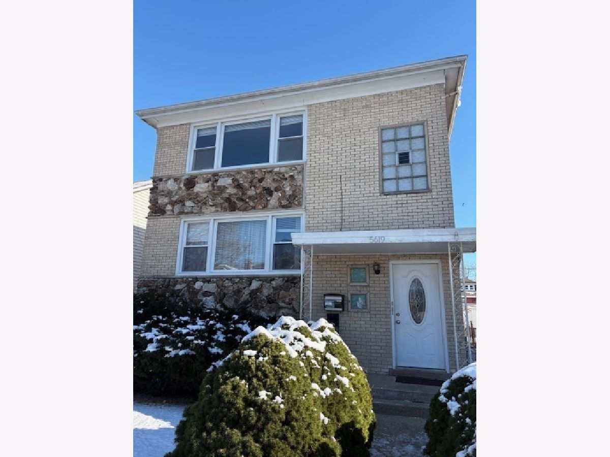  For Rent Chicago Illinois, 5619 Menard