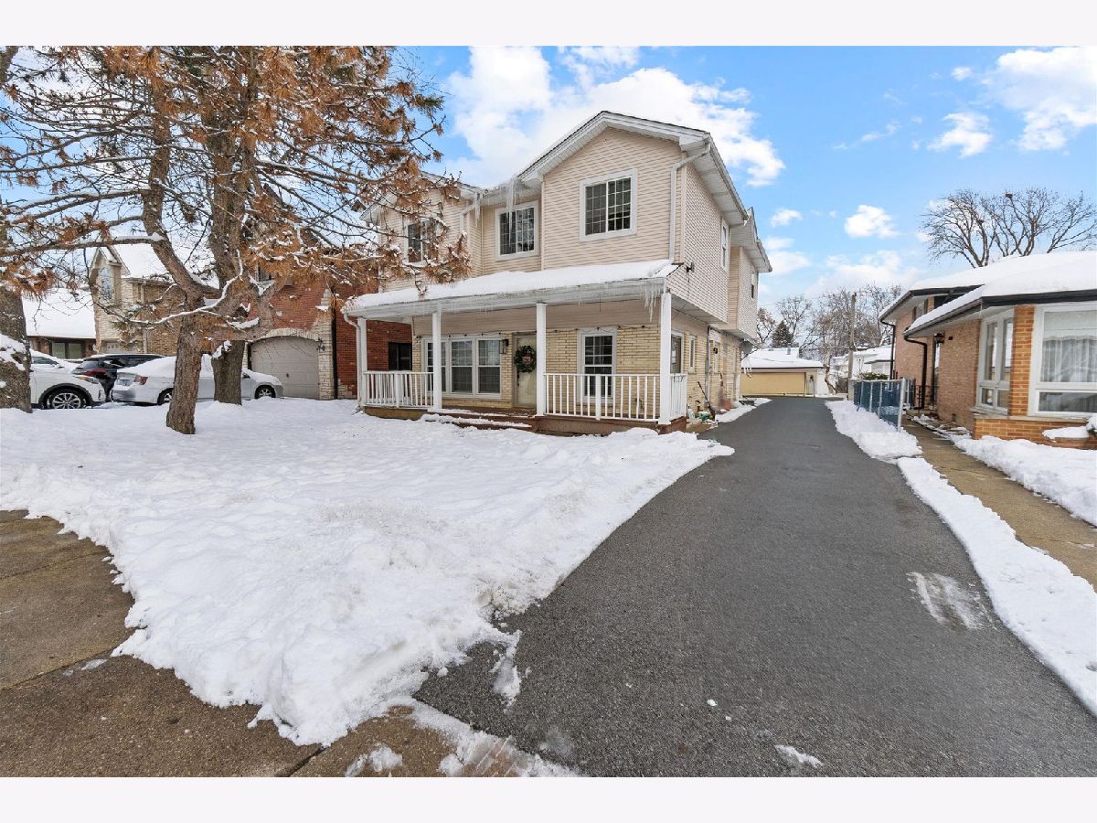  For Sale Hickory Hills Illinois, 9341 82nd Avenue