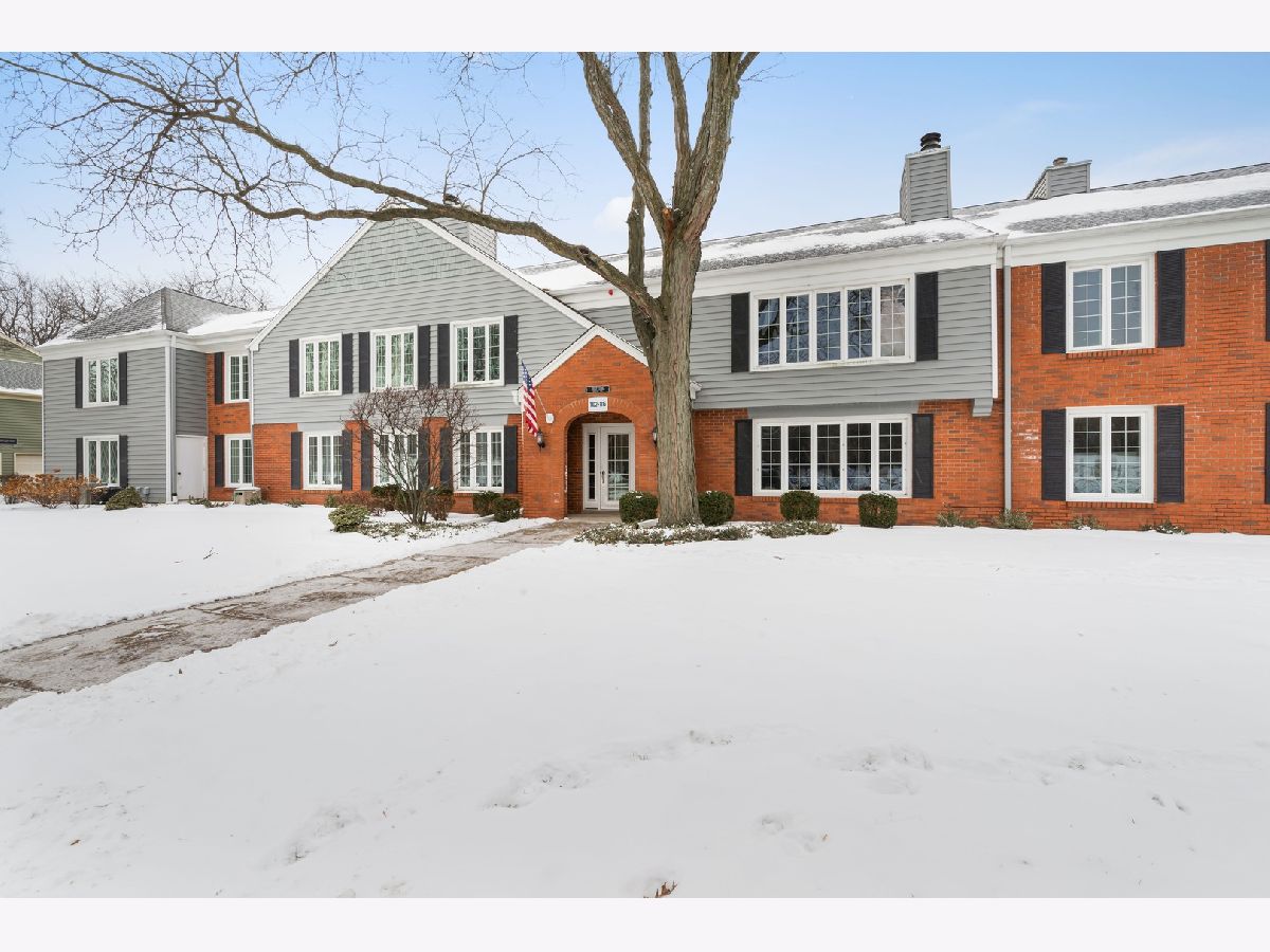 Condos & Townhomes For Sale The Mansions Naperville Illinois, 1112 Iroquois Avenue