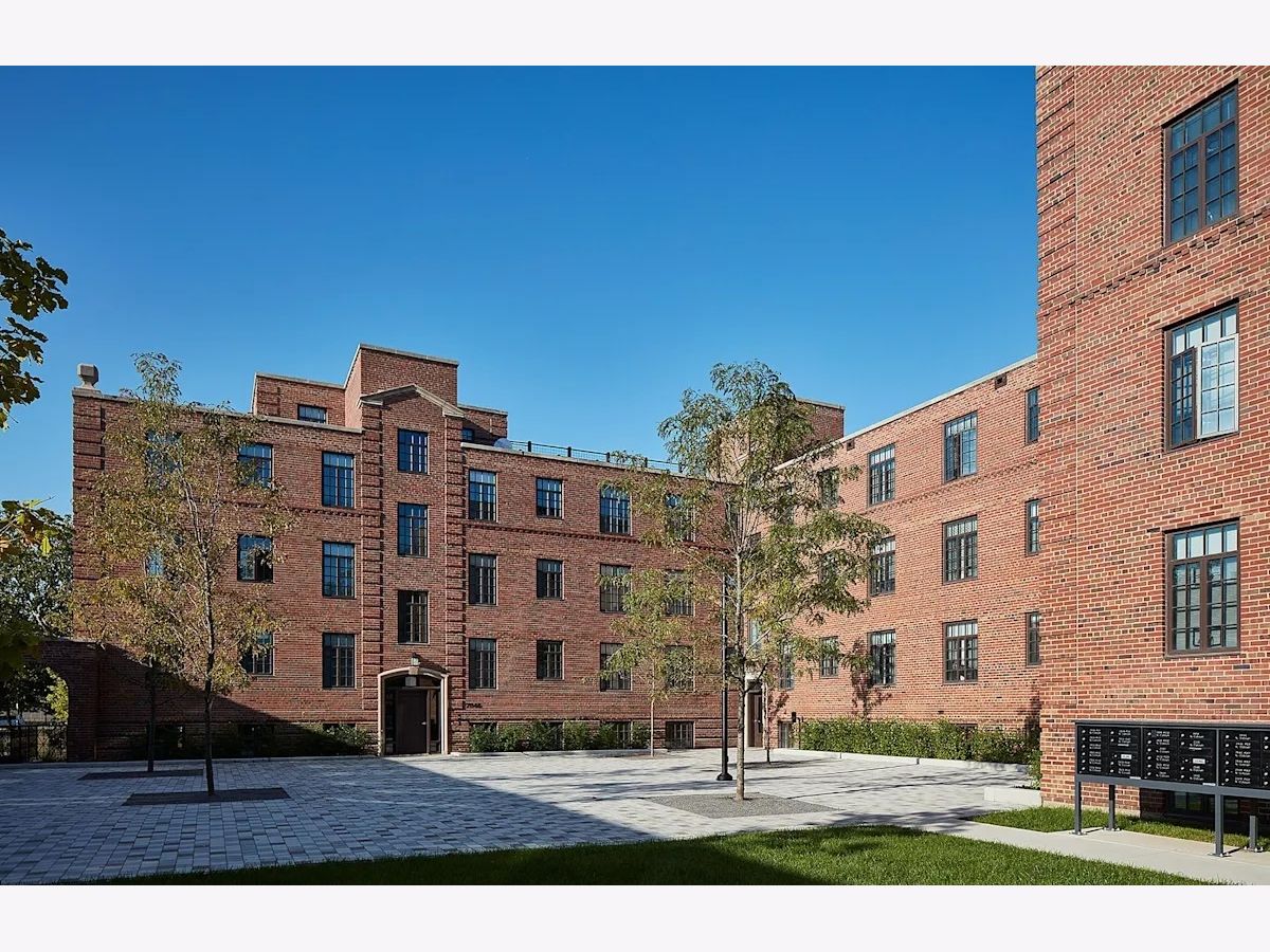  For Rent Chicago Illinois, 2806 Leavitt