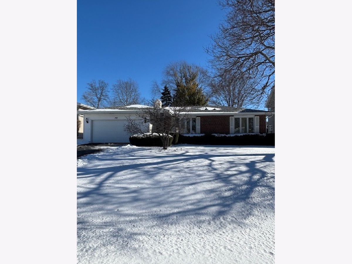  For Sale Lindenhurst Illinois, 151 Rose Tree Lane