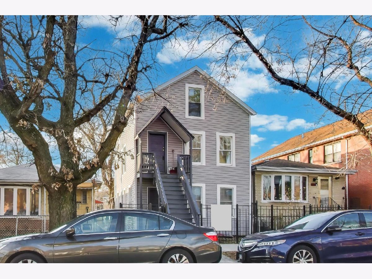  For Sale Chicago Illinois, 3248 Paulina Street