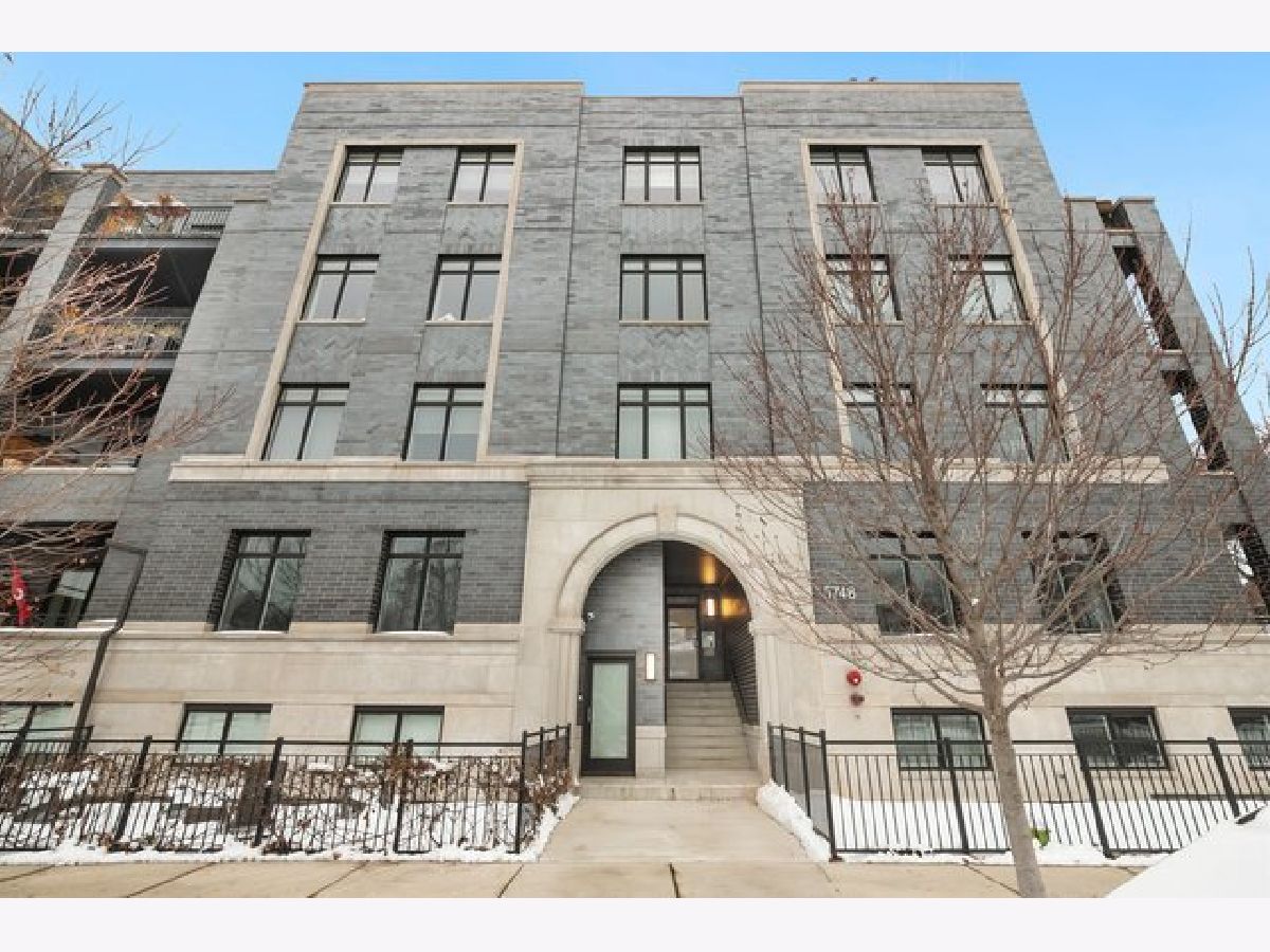  For Sale Chicago Illinois, 5748 Hermitage Avenue
