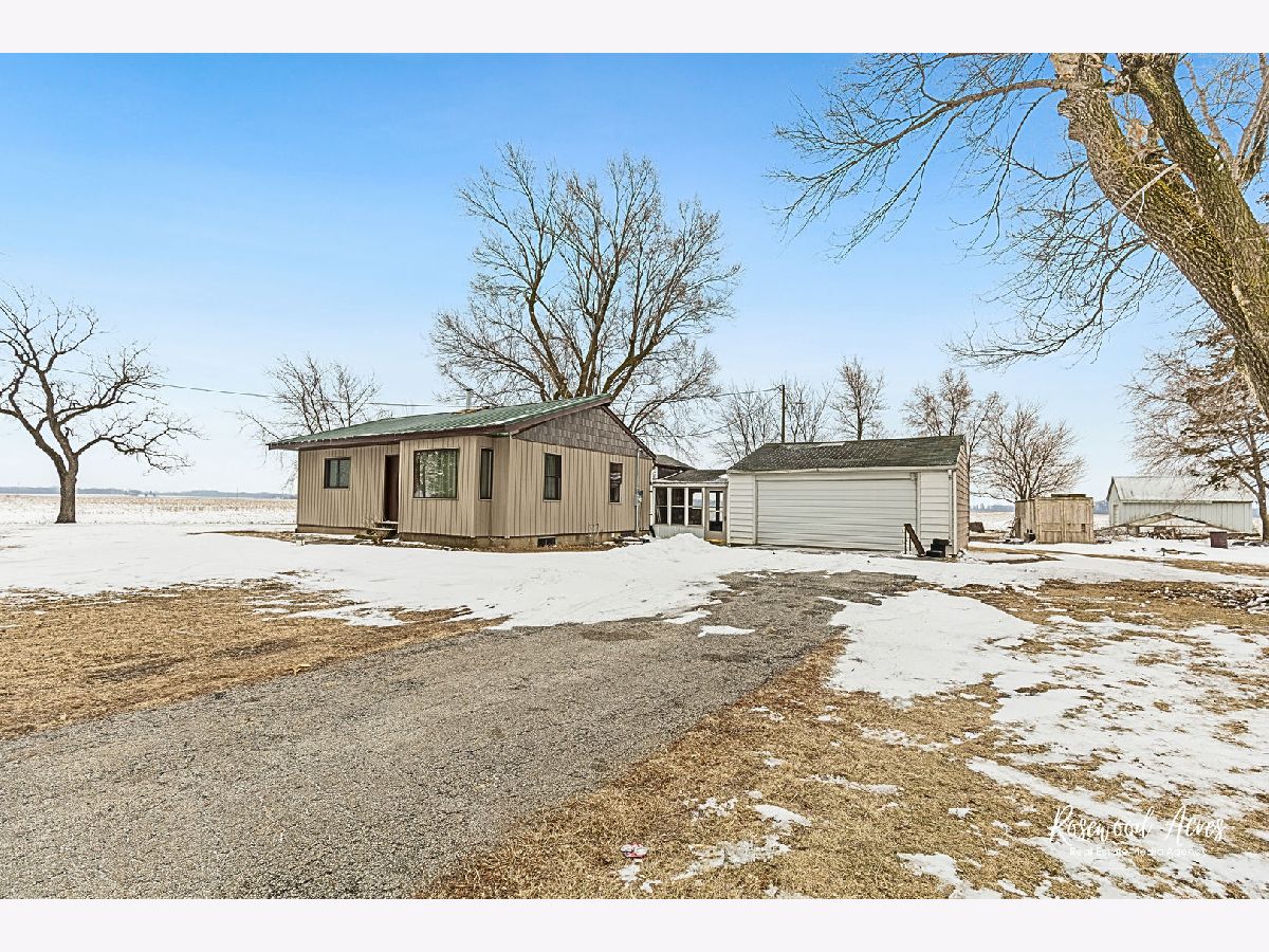 For Sale St Anne Illinois, 2373 3300 N Road