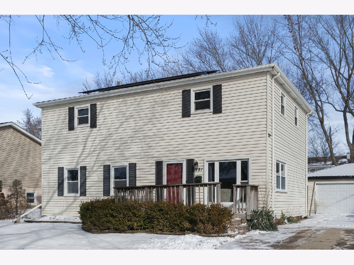  For Sale Streamwood Illinois, 151 Egan Drive