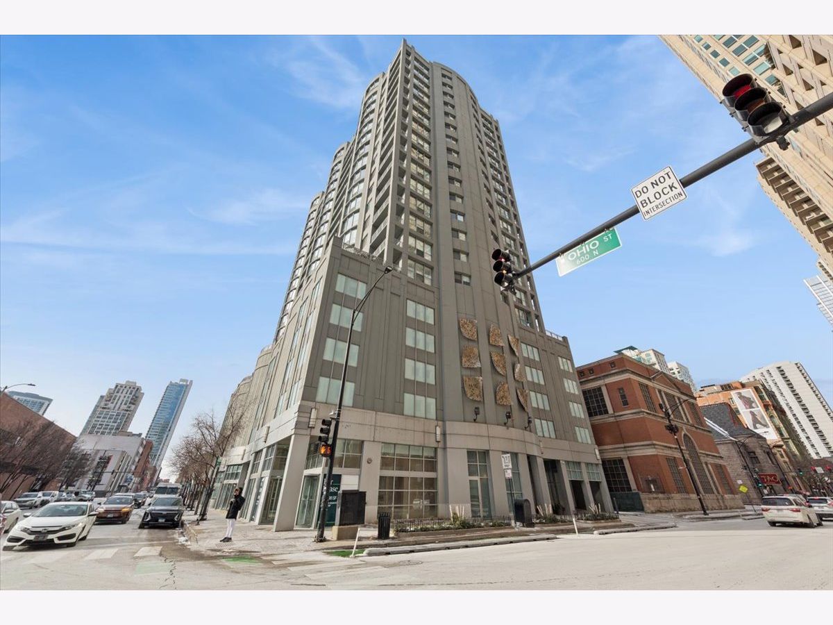  For Rent Chicago Illinois, 600 Dearborn