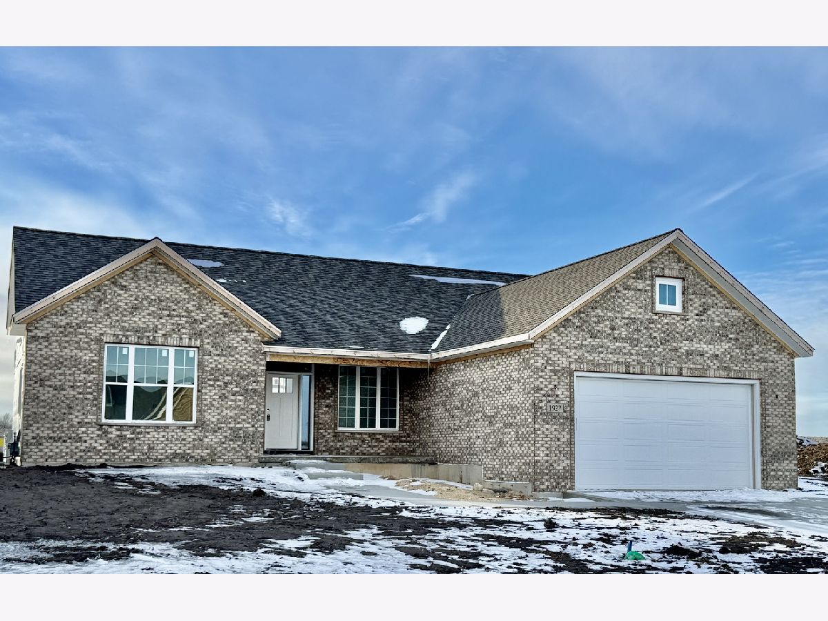  For Sale Sycamore Illinois, 1927 Parkside Drive