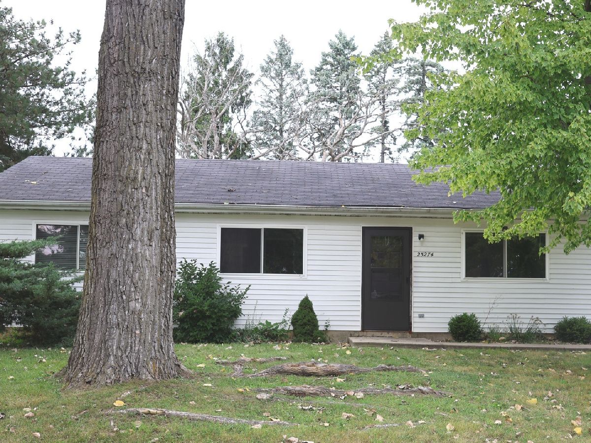  For Rent Lake Villa Illinois, 25274 Lincoln