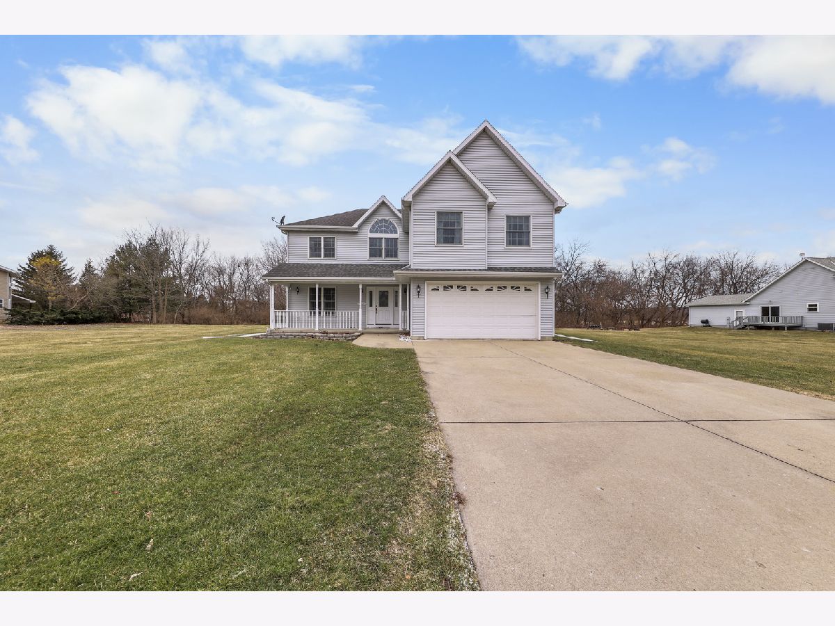  Sold Seneca Illinois, 740 Daisy