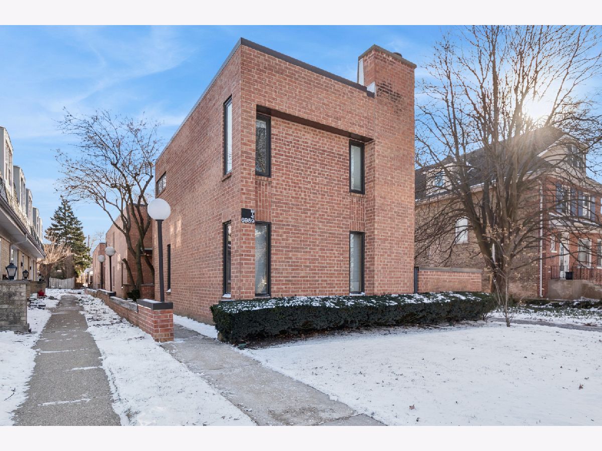  Sold Chicago Illinois, 6959 Hamilton