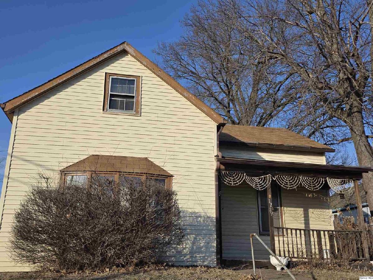  For Sale Quincy Illinois, 1219 Lind Street
