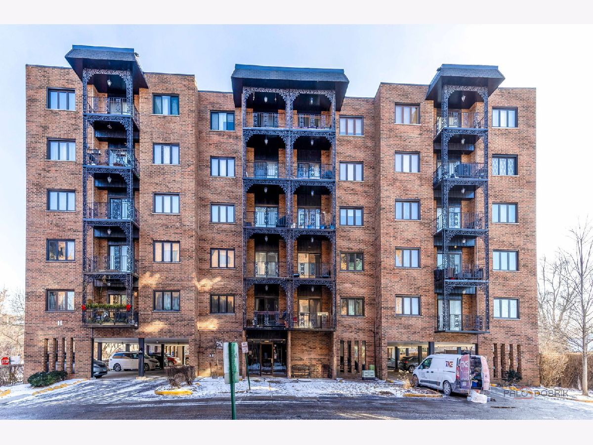  Sold Des Plaines Illinois, 9395 Landings