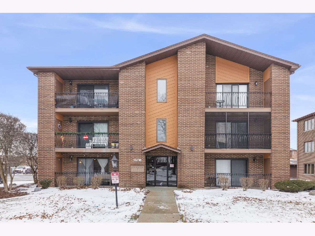  For Sale Oak Forest Illinois, 15718 Revere Court