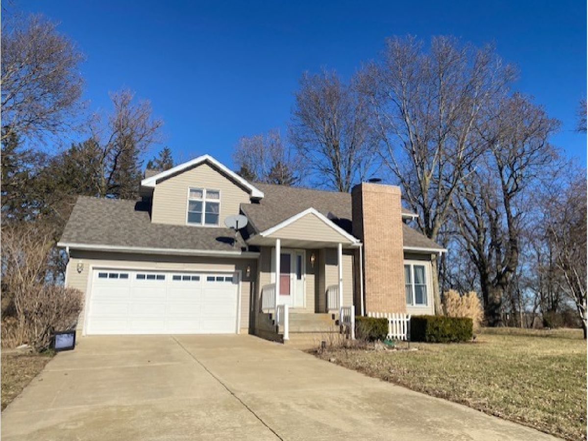  For Sale Mcnabb Illinois, 14068 400th Avenue