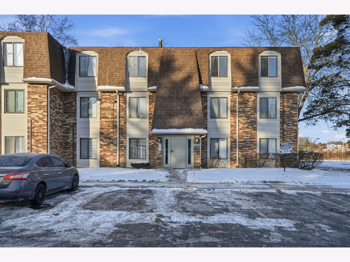 Condominiums For Rent Court Of Shorewood Vernon Hills Illinois, 209 Court Of Shorewood