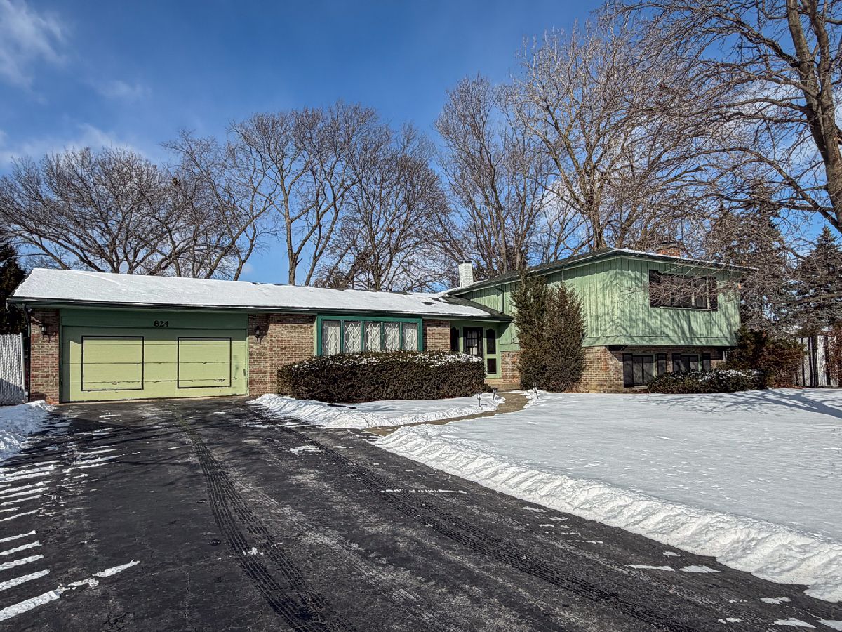  For Sale Addison Illinois, 824 Harrow Court