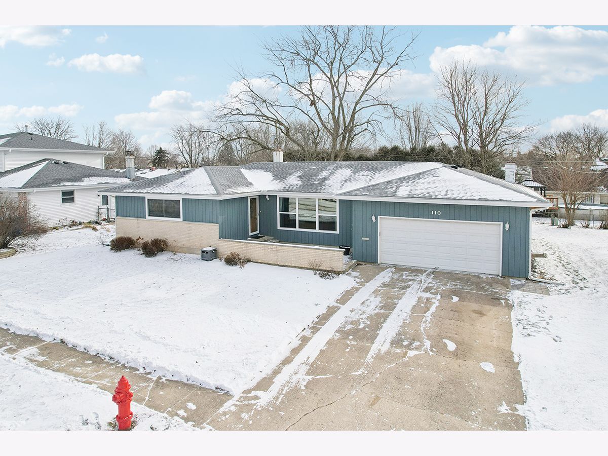  For Sale Dekalb Illinois, 110 Pooler Avenue
