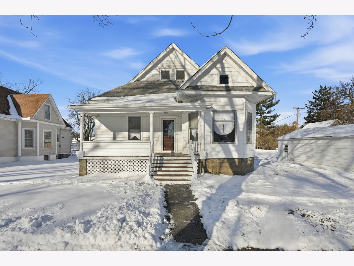  For Sale Grant Park Illinois, 307 Curtis Street
