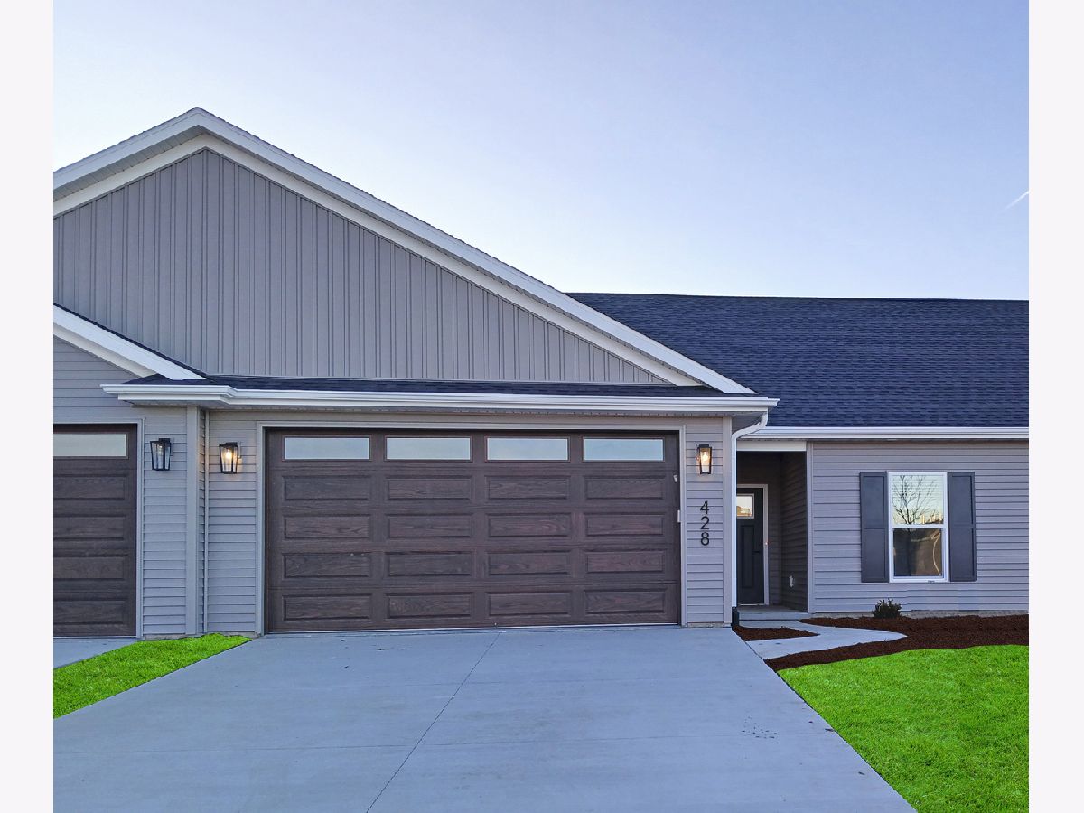  Sold Eldridge Iowa, 428 4th