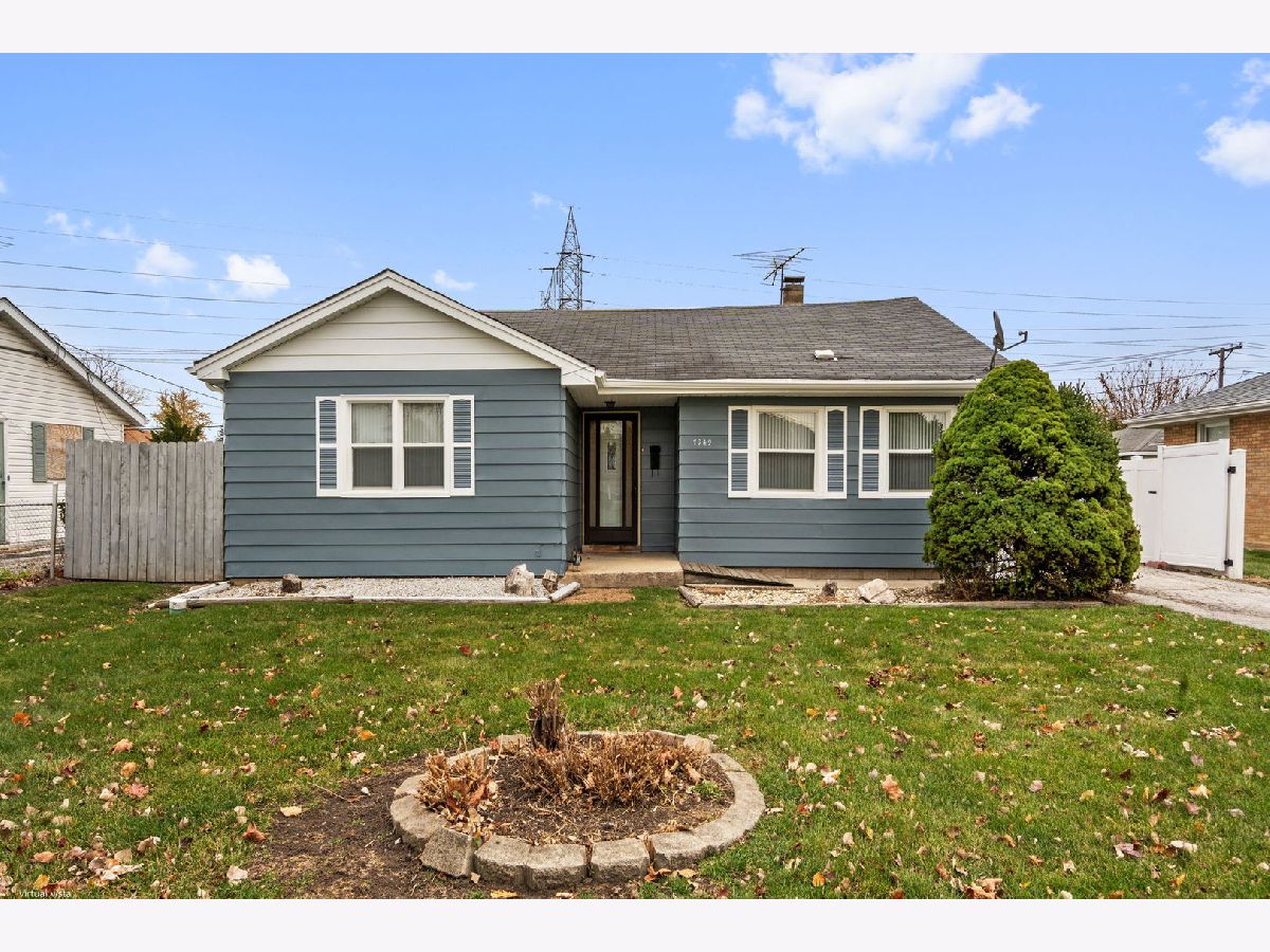  For Sale Burbank Illinois, 7949 Newland Avenue