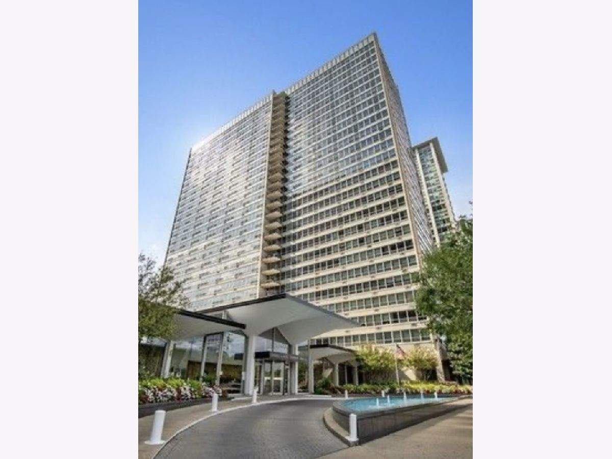  Rented Chicago Illinois, 3550 Lake Shore