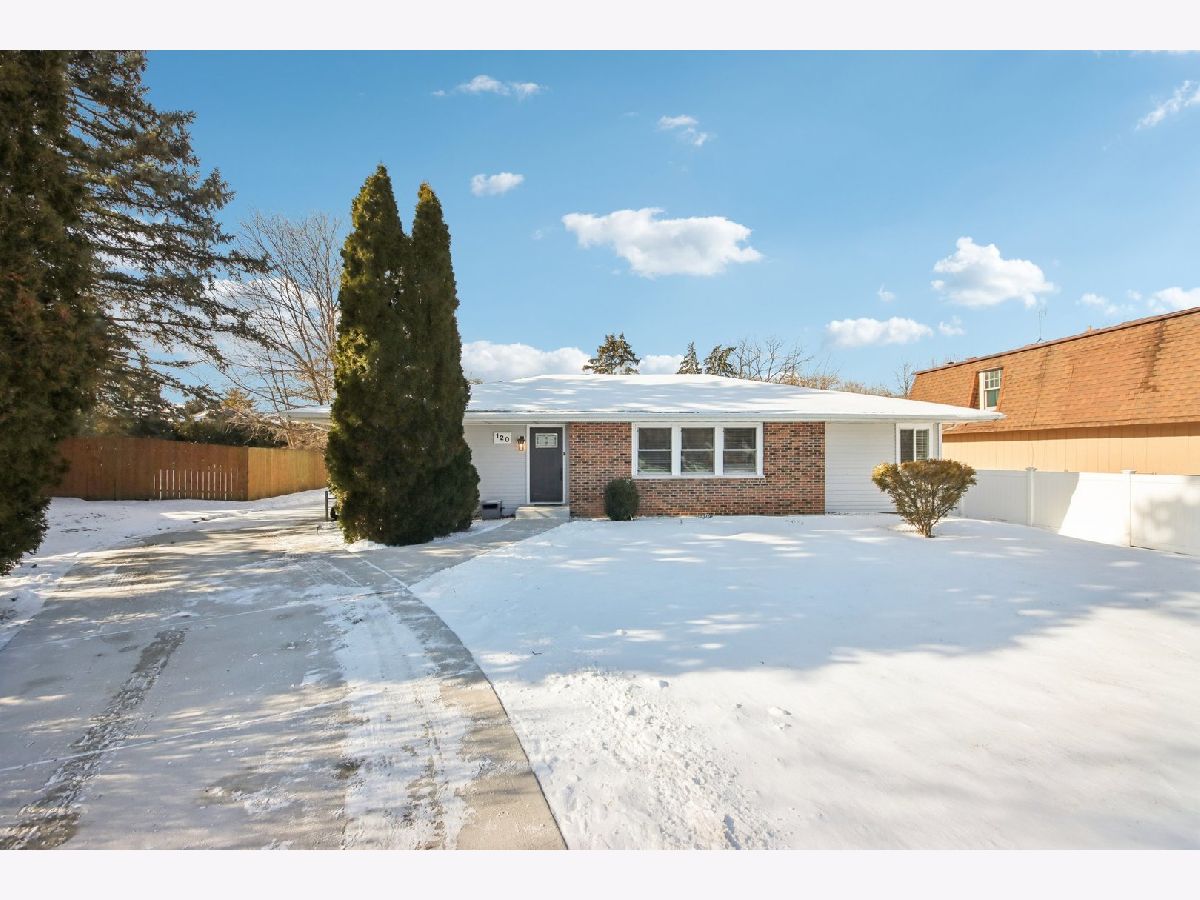  For Sale Bloomingdale Illinois, 120 Walter Court