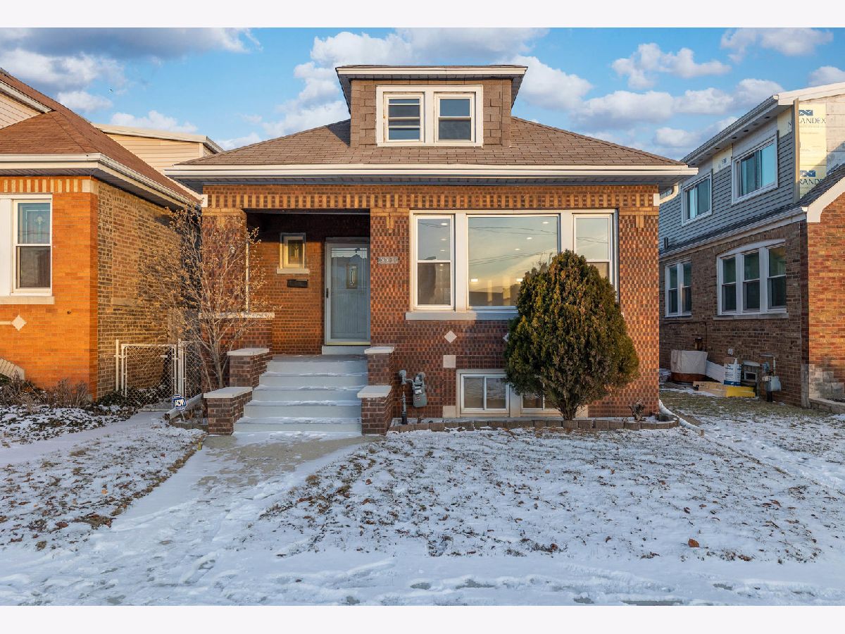  For Sale Chicago Illinois, 5531 Neva Avenue