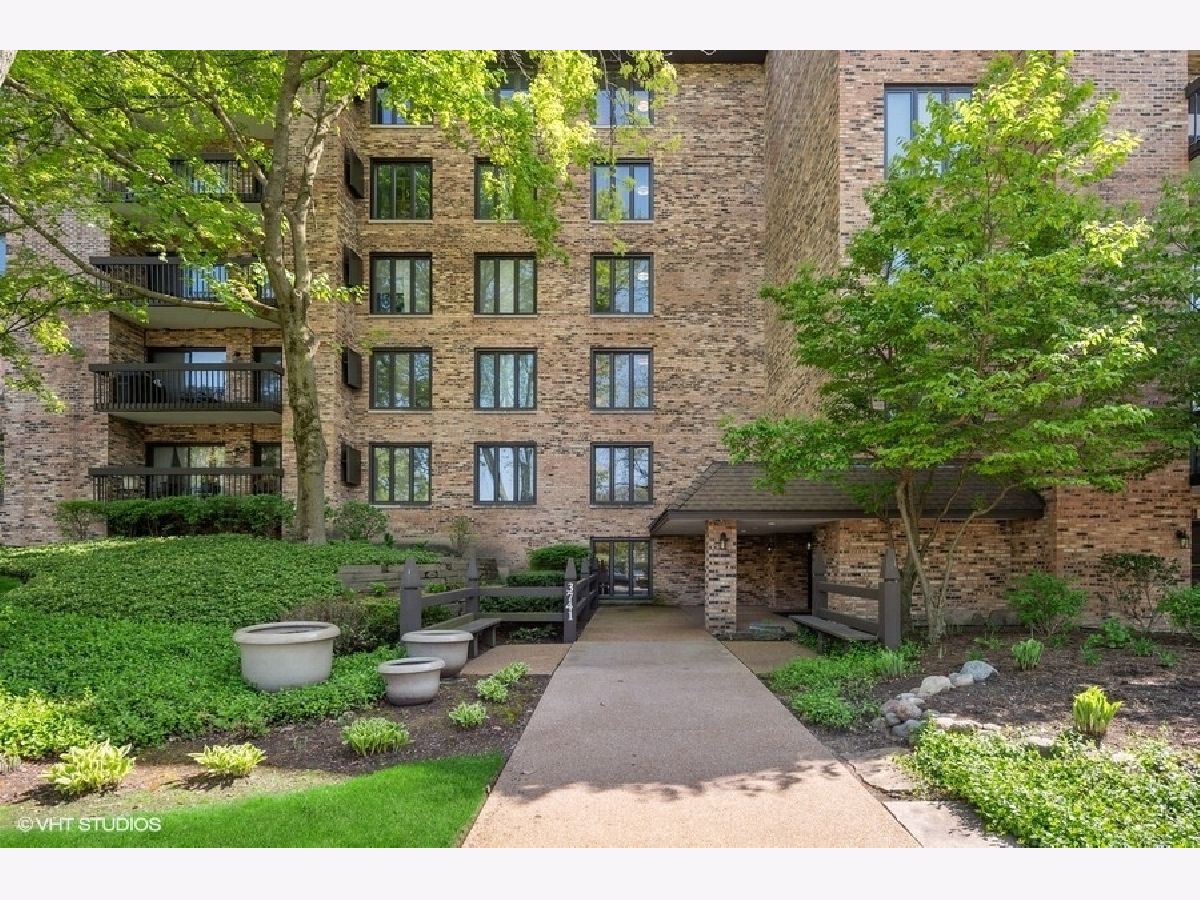  For Sale Northbrook Illinois, 3741 Mission Hills Road