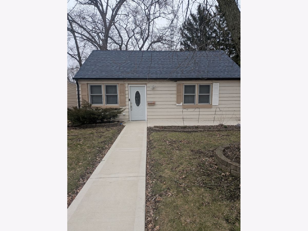  For Sale Aurora Illinois, 570 Farnum Avenue