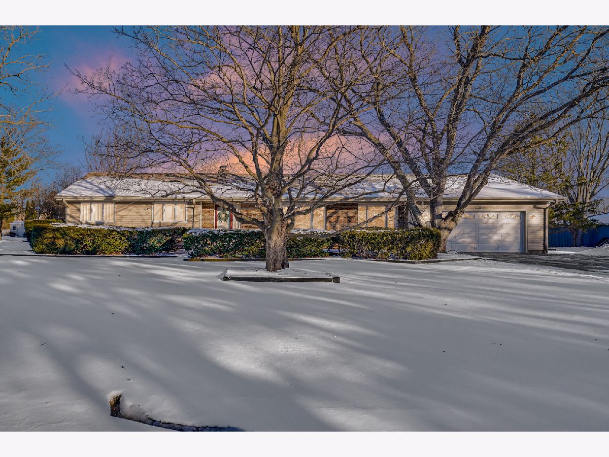  For Rent Green Oaks Illinois, 2226 Shannondale