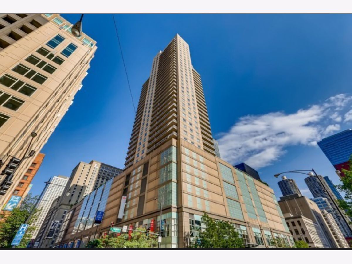  For Rent Chicago Illinois, 545 Dearborn