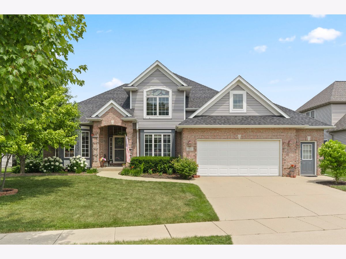  For Sale Sycamore Illinois, 311 Alden Drive