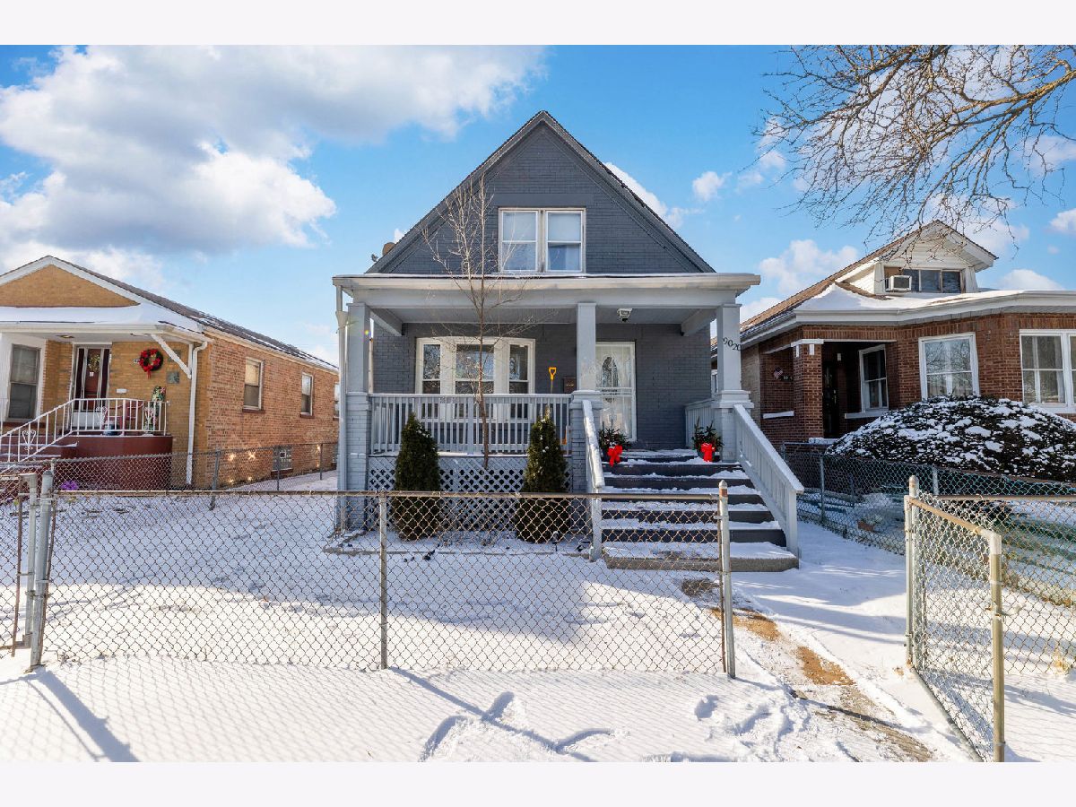  For Sale Chicago Illinois, 9020 Carpenter Street